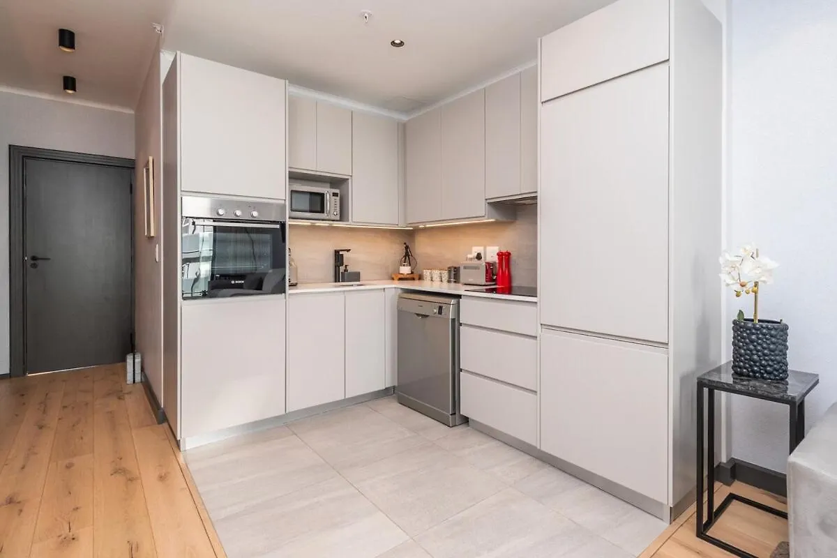 Mimosa Apartment In Greenpoint Cape Town South Africa
