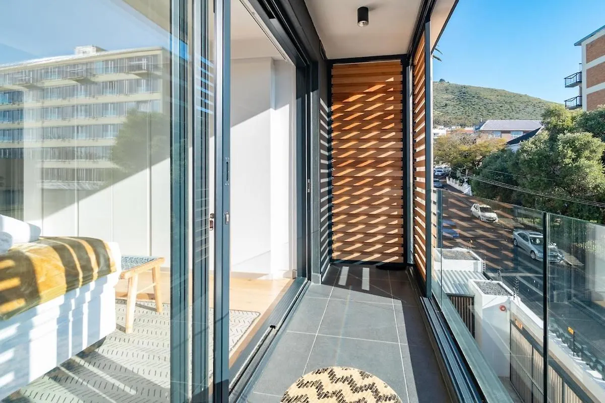 Mimosa Apartment In Greenpoint Cape Town 0*,  South Africa