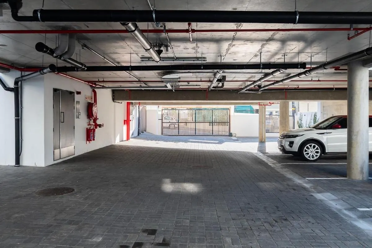 Mimosa Apartment In Greenpoint Cape Town