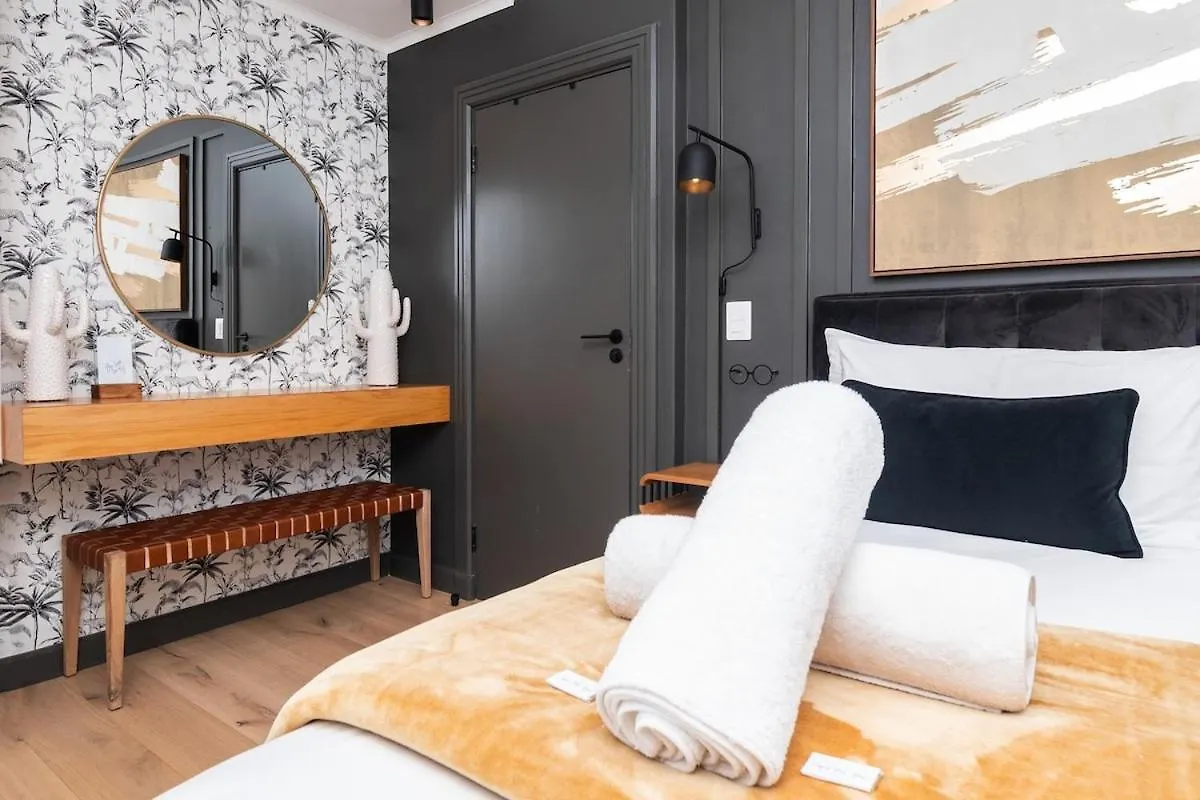 Mimosa Apartment In Greenpoint Cape Town 0*,